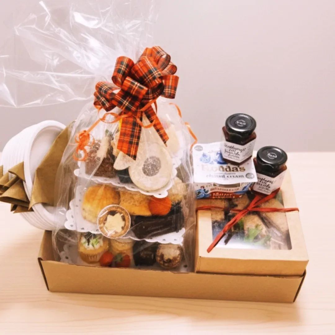 Afternoon tea 3 tier